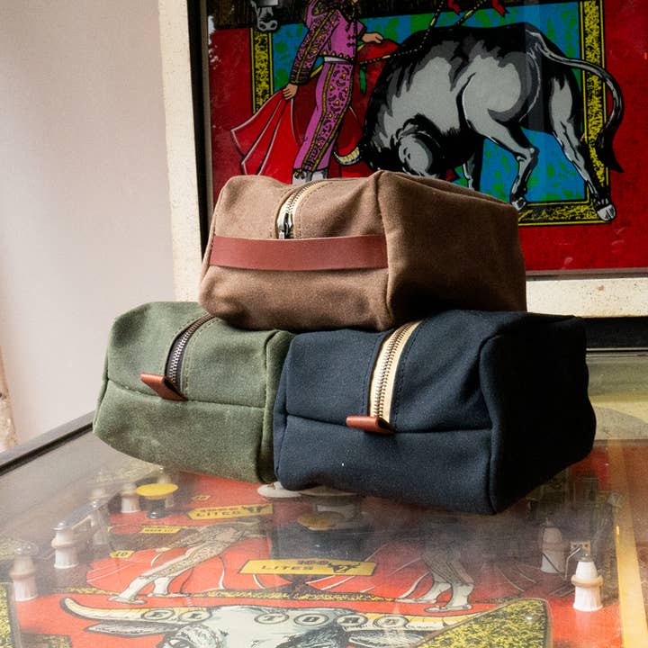 Fontenelle Supply Co - Wholesale Toiletry Bag - Unisex - Waxed Canvas Dopp Bag8