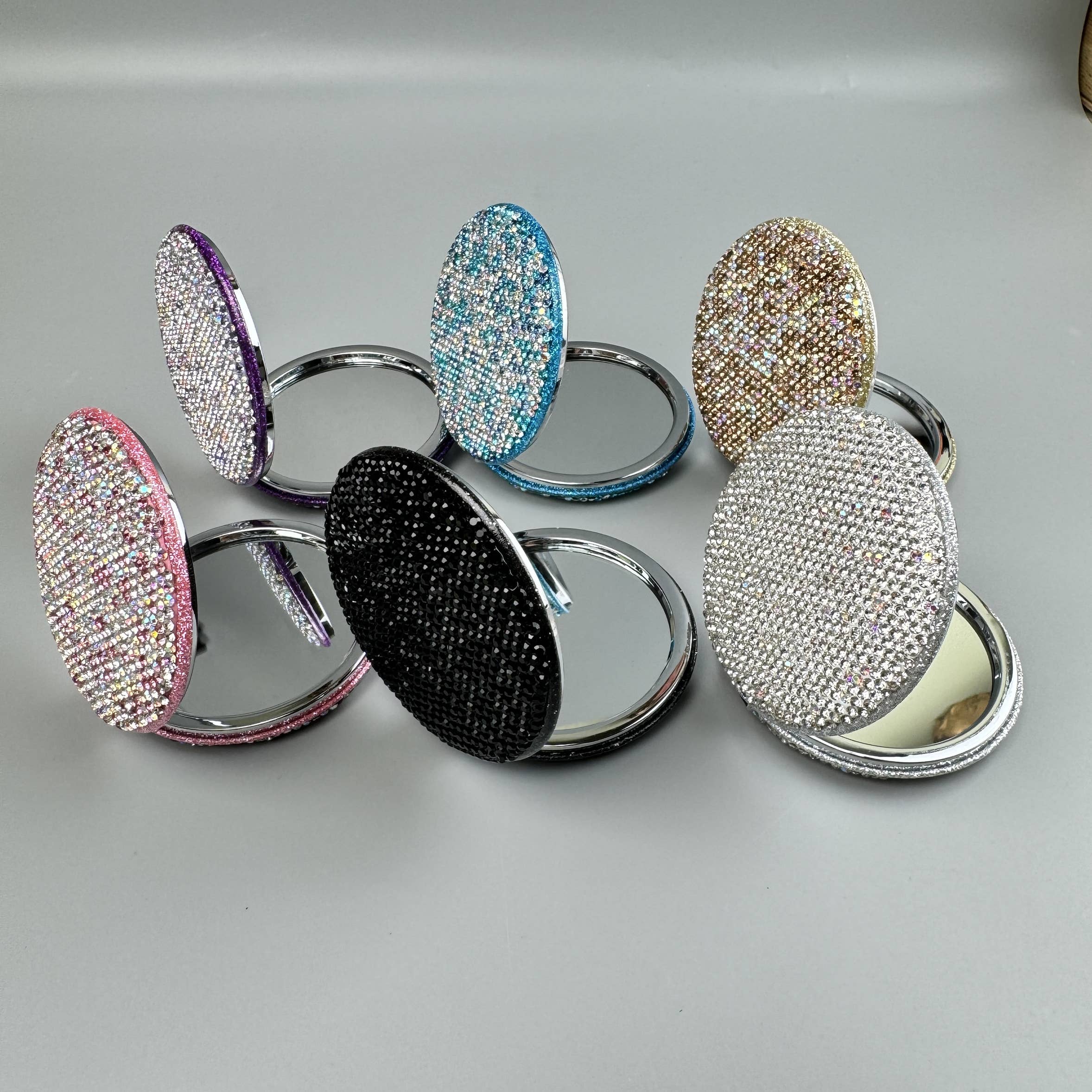 Ole - Wholesale Compact Mirror - Circle Ceramic Rhinestone Folding Makeup Mirror M04499
