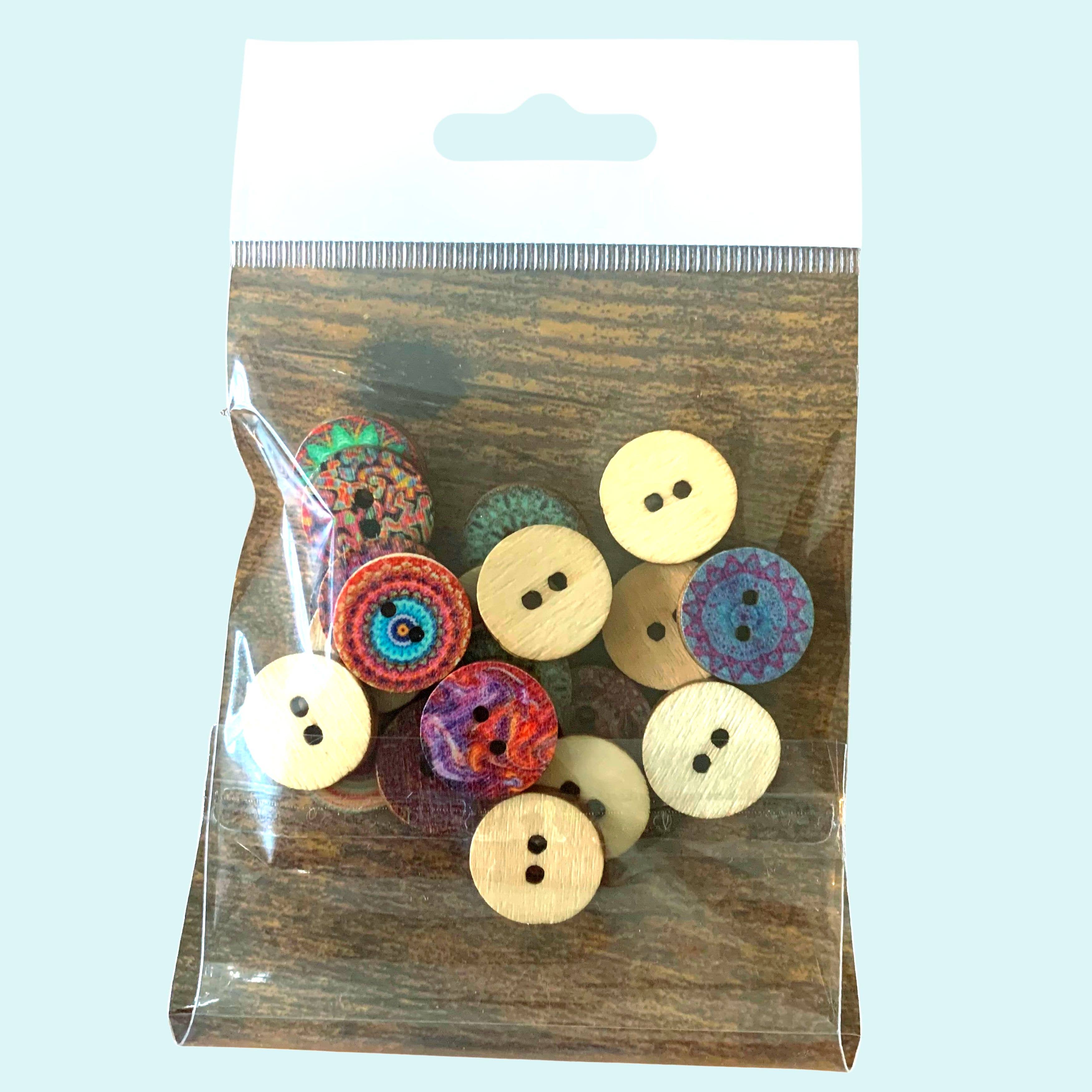 Magnifique Hearts – wholesale Sömnadsknappar/Snap – Förpackning med träknappar för detaljhandel, 1,5, 1,9 och 2,5 cm2