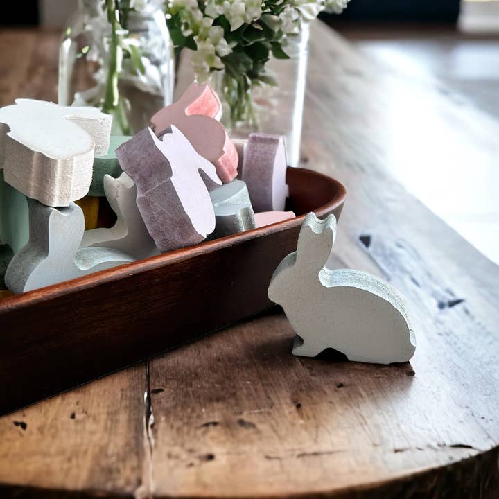 Inkwood Crafters - Wholesale Decorative Tabletop Object - Primitive/Rustic MINI Wood Bunny Bowl Fillers - set of 32