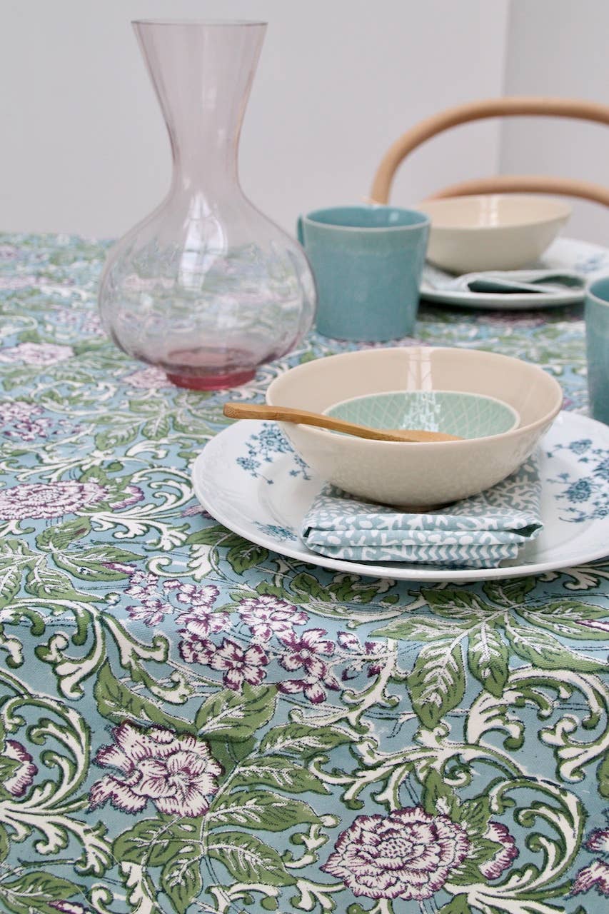 Rozablue - Wholesale Tablecloth - Handblockprinted tablecloth Chintz aubergine 160 x 270 2