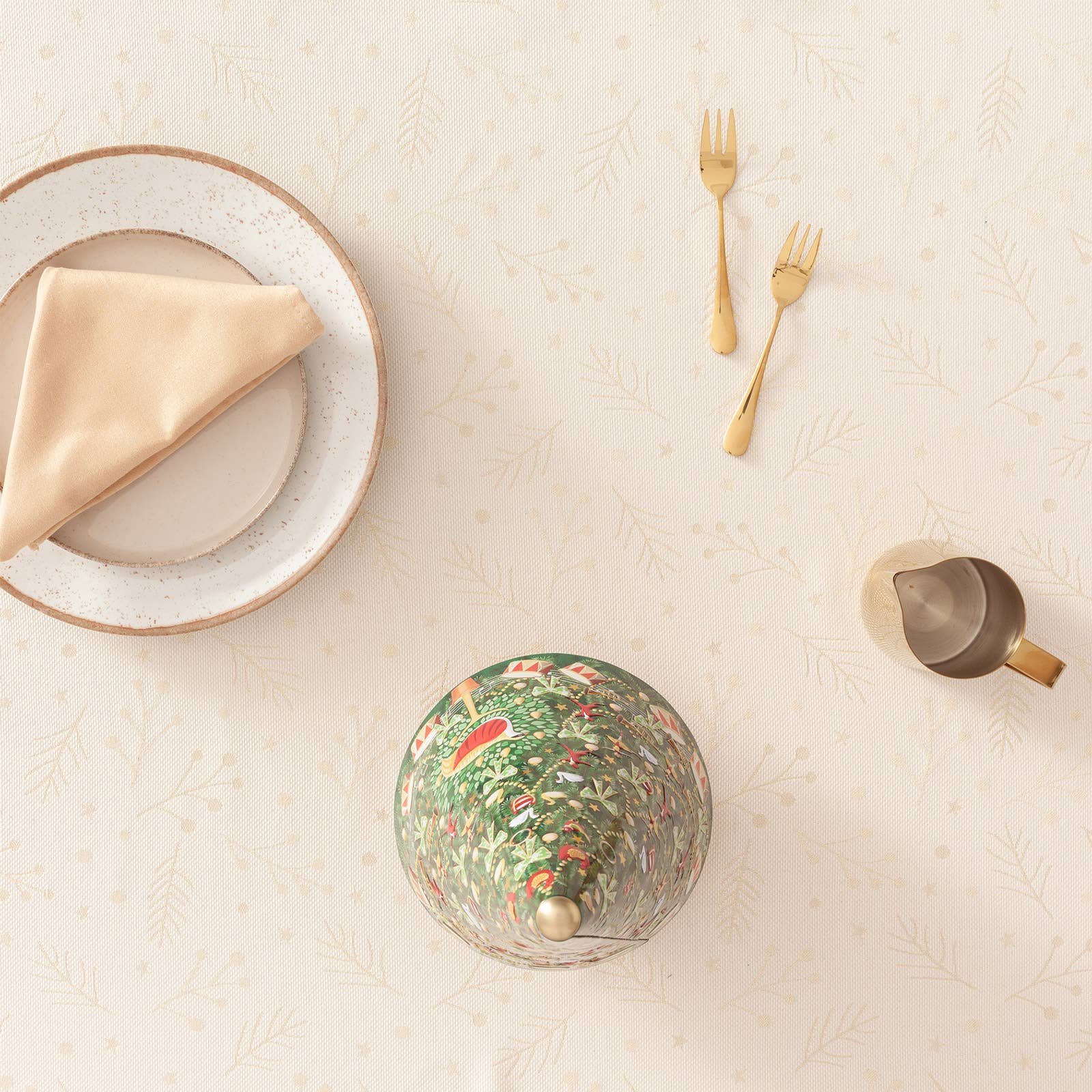 GAMUSI - Vente Nappes - Nappe de Noël en coton jacquard BERRIE10