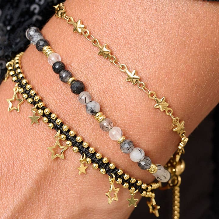 Bracelets empilables en quartz rutile noir de Vanuatu et étoile en or pour la vente par Boho Betty
