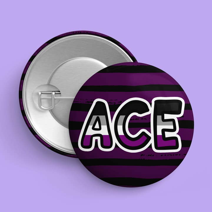 Ace Asexuel | Épingle Fierté | 1,25" 32mm | Badge Bouton LGBTQ+ pour la vente par That Queer Card Co