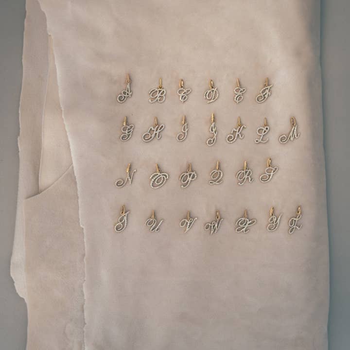 Kinn - Wholesale Individual charm/pendant - Pave Love Letter Charm Pendant4