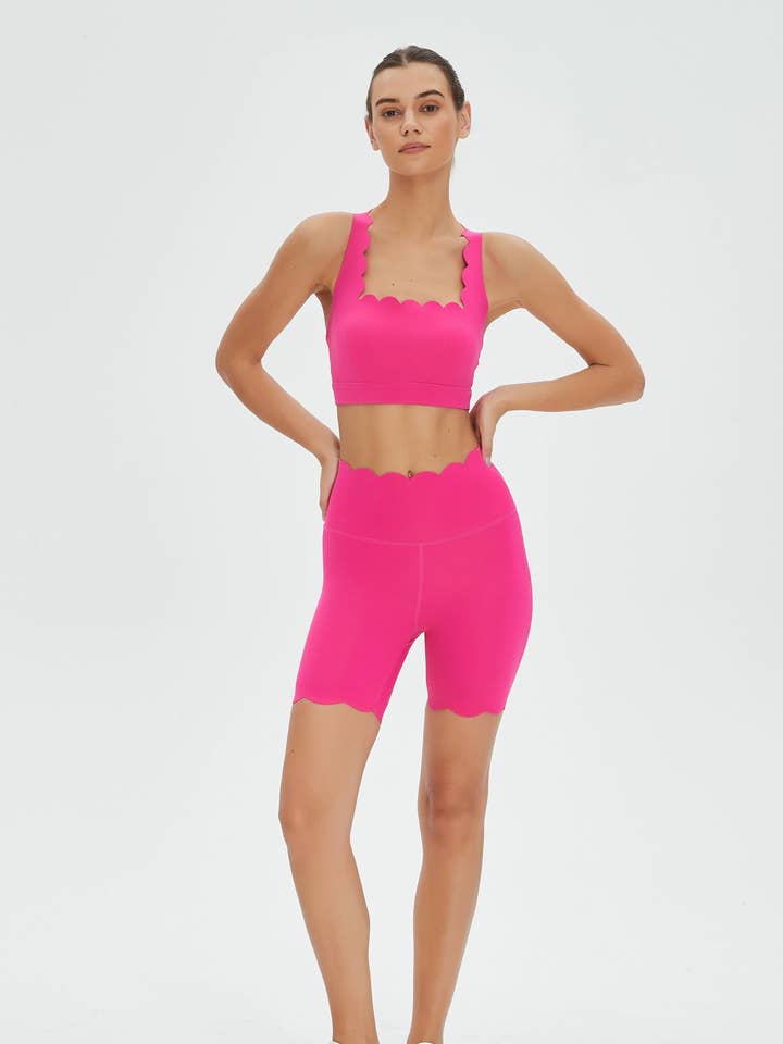 Sylvie Lycra® Scallop Sport-BH och Shorts 2-delat Set för wholesale av Moon Studio