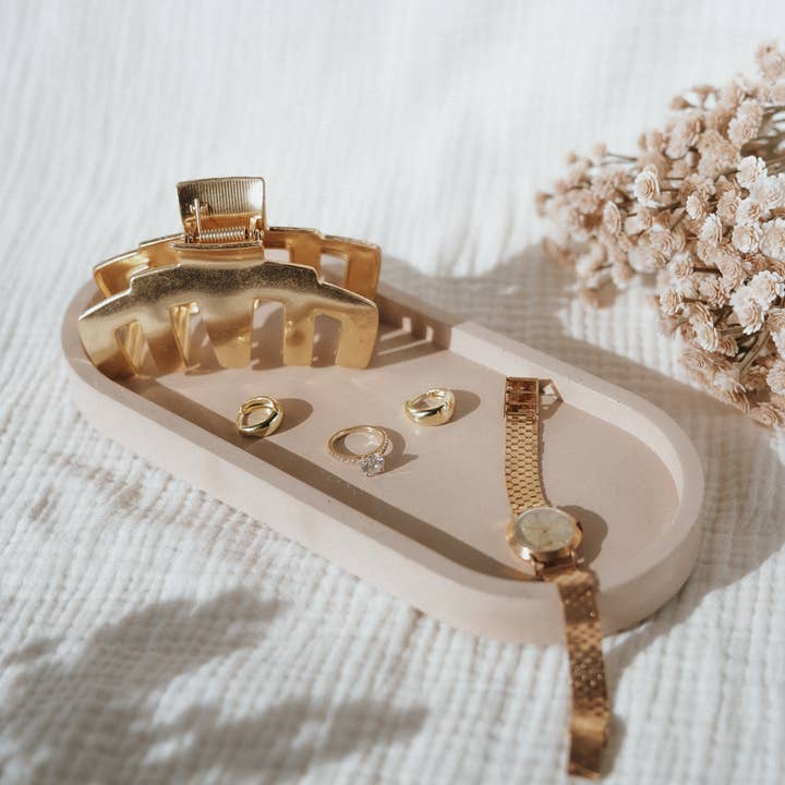 Joyful Nest Design Co. - Wholesale Decorative Tray - Decorative Tray | Oval Concrete Tray | Soap Bottle Tray 8