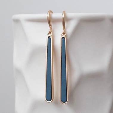 LanLivia - Venta al por mayor Pendientes colgantes - Pendientes minimalistas geométricos de esmalte azul0