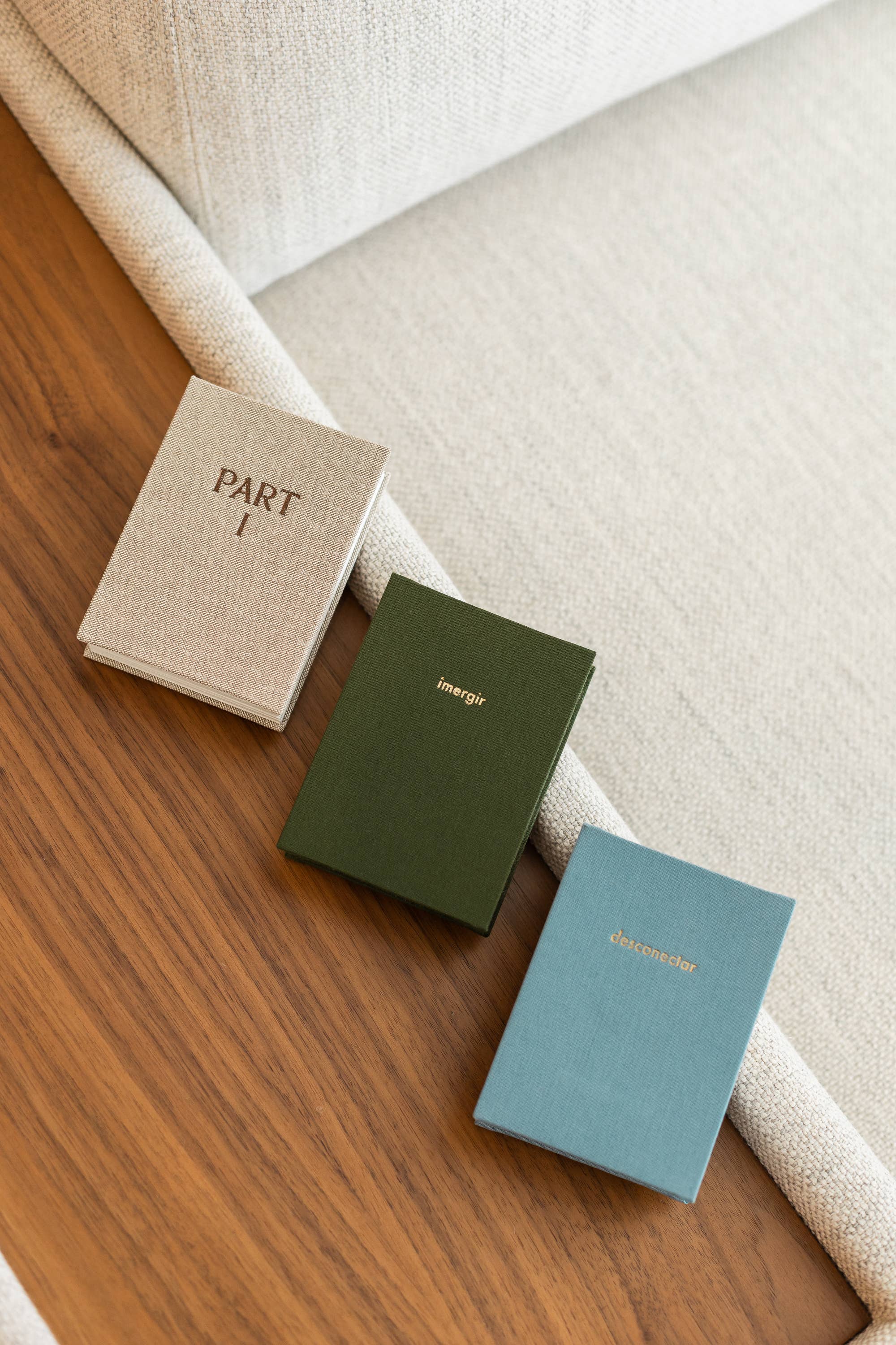 Inusitado - Wholesale Photo Album - Part I - Part II | Leporello7