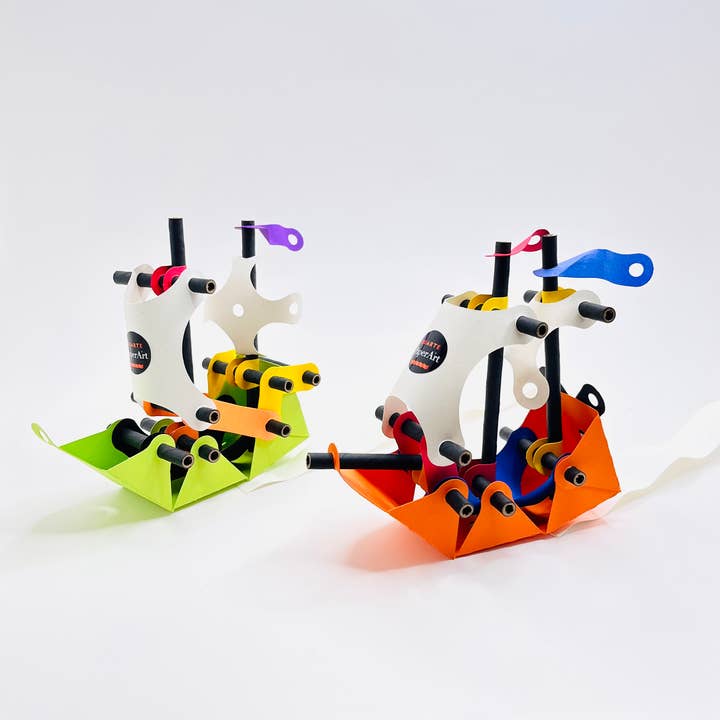 Jouets en papier de construction. Pack d'activités (copie) pour la vente par Duarte PaperArt
