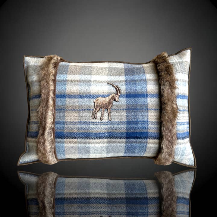 Deco Pillow Sankt Petersborg for engroshandel hos Altalena of Switzerland SA