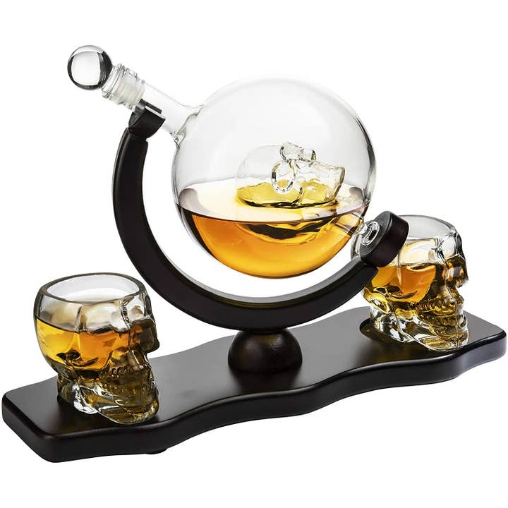 The Wine Savant / Khen Glassware - Wholesale Decanter - Skull Decanter Set With 2 Skull Shot Glasses, Halloween Fall