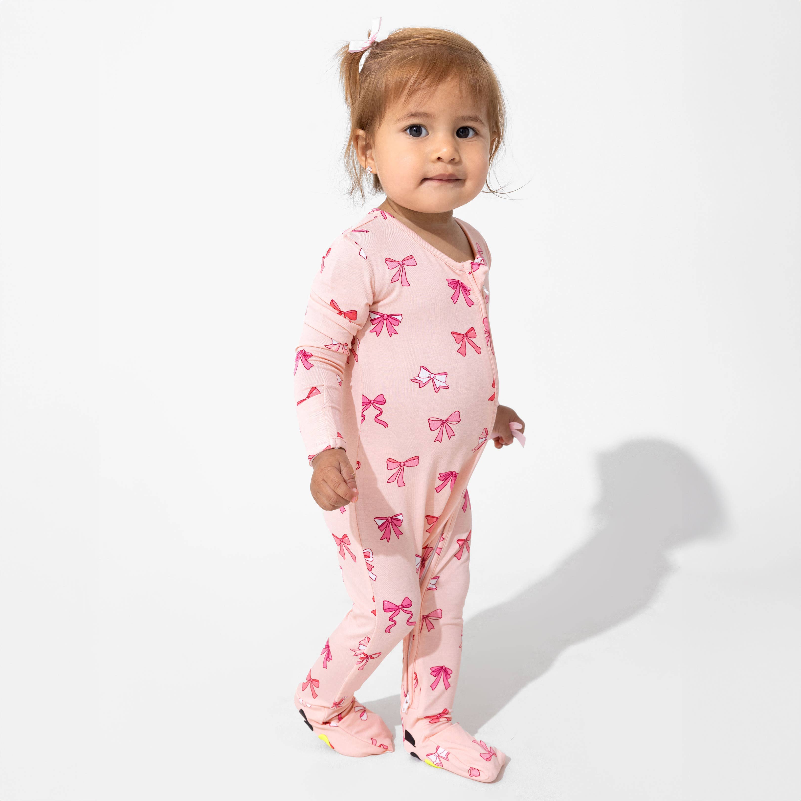 Bellabu Bear - Wholesale Sleepsuit - Baby - Take A Bow Bamboo Convertible Footie3
