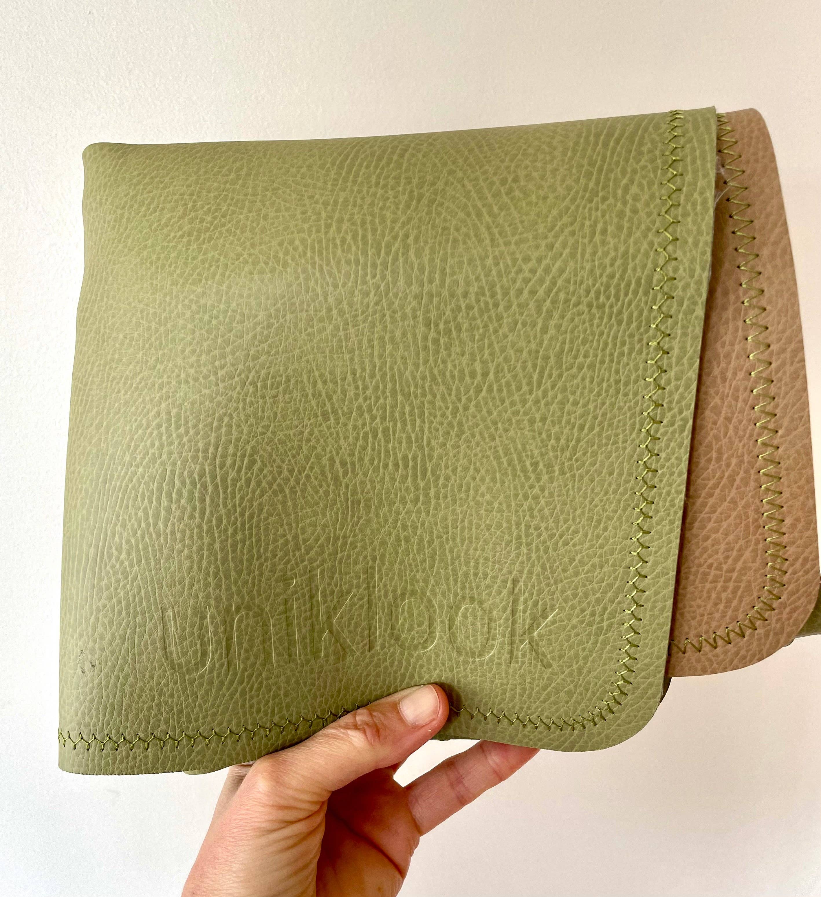 Uniklook - Wholesale Verschoonmat/pad - Baby - PETIT MAT | 16"X30" | HUNTER + TAN9