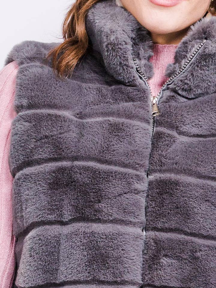 LIL' MOON - Wholesale Outerwear Vest - Women's - Vest #25511727