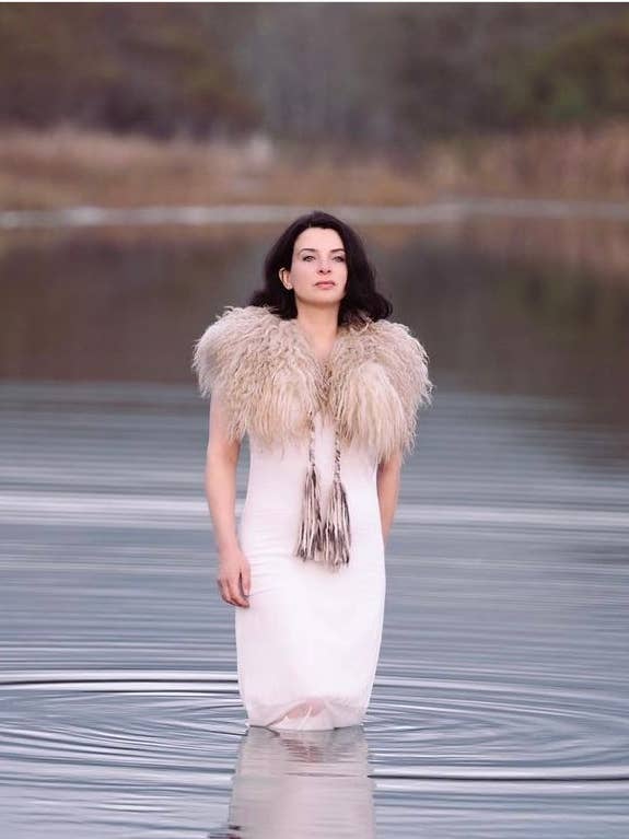 HoogaHooga - Wholesale Fur/Faux Fur Coat - Women's - Icelandic Sheepskin Furry