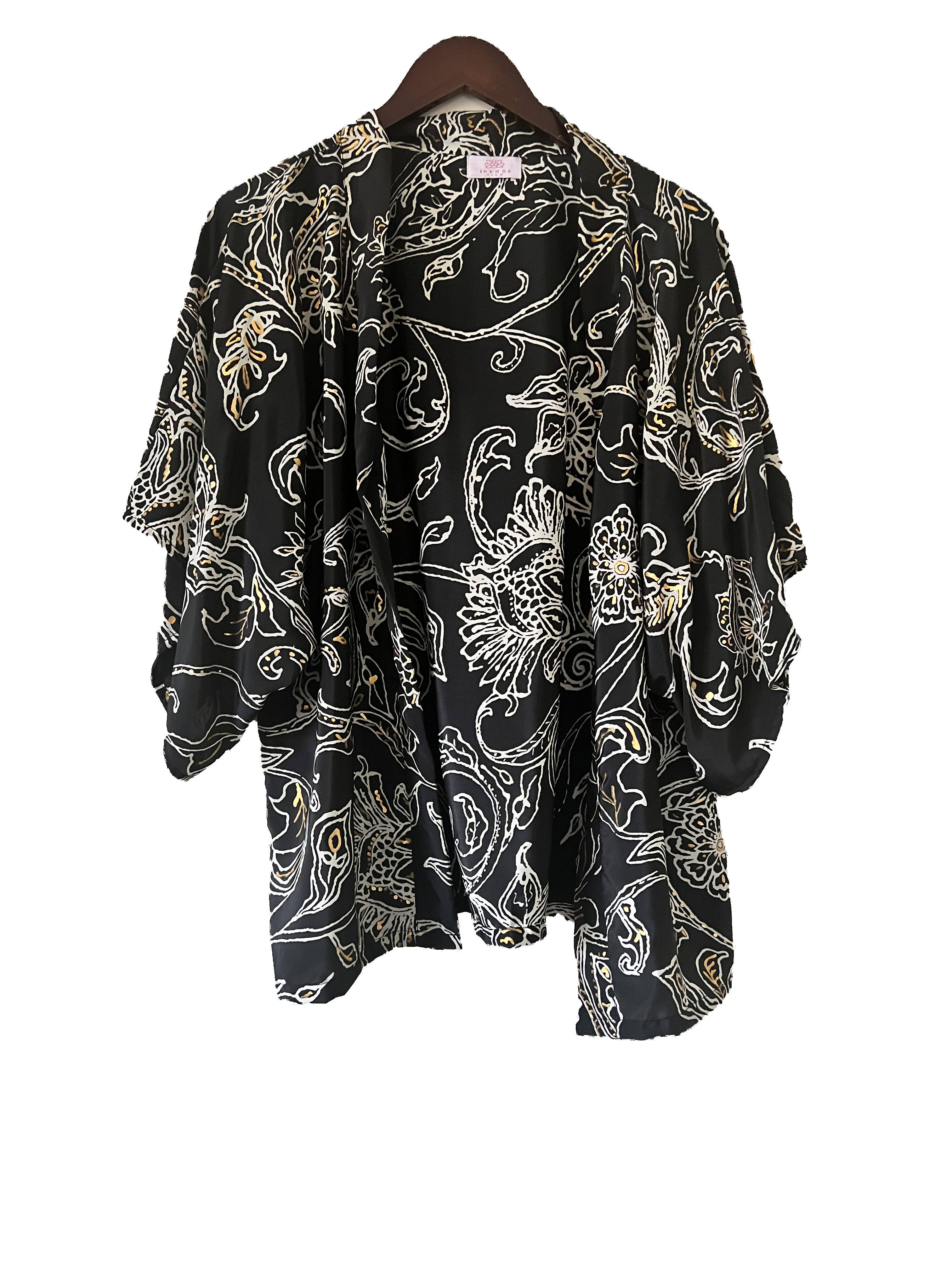 Ananda Wild - Vendita all'ingrosso Kimono - Donna - Kimono corto in stile boho0