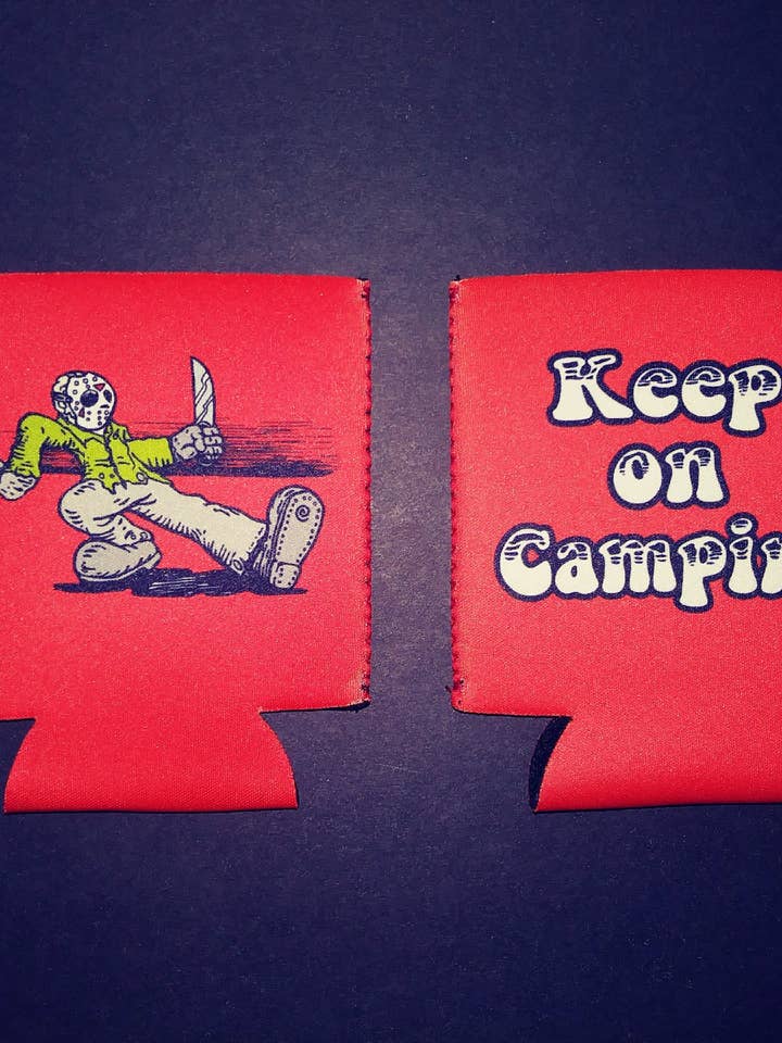 Koozie - Keep on Campin' pour la vente par GOBLINHAUS