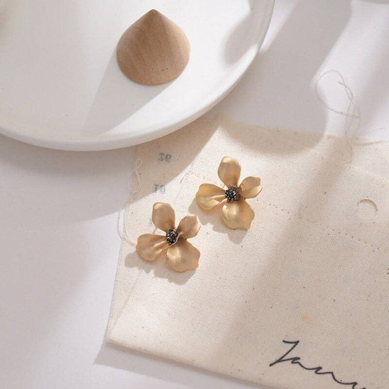 Perimade & Co. LLC - Wholesale Stud/Post Earrings - Gold Flower Petal Silver Post Stud Earrings in Solid Copper2