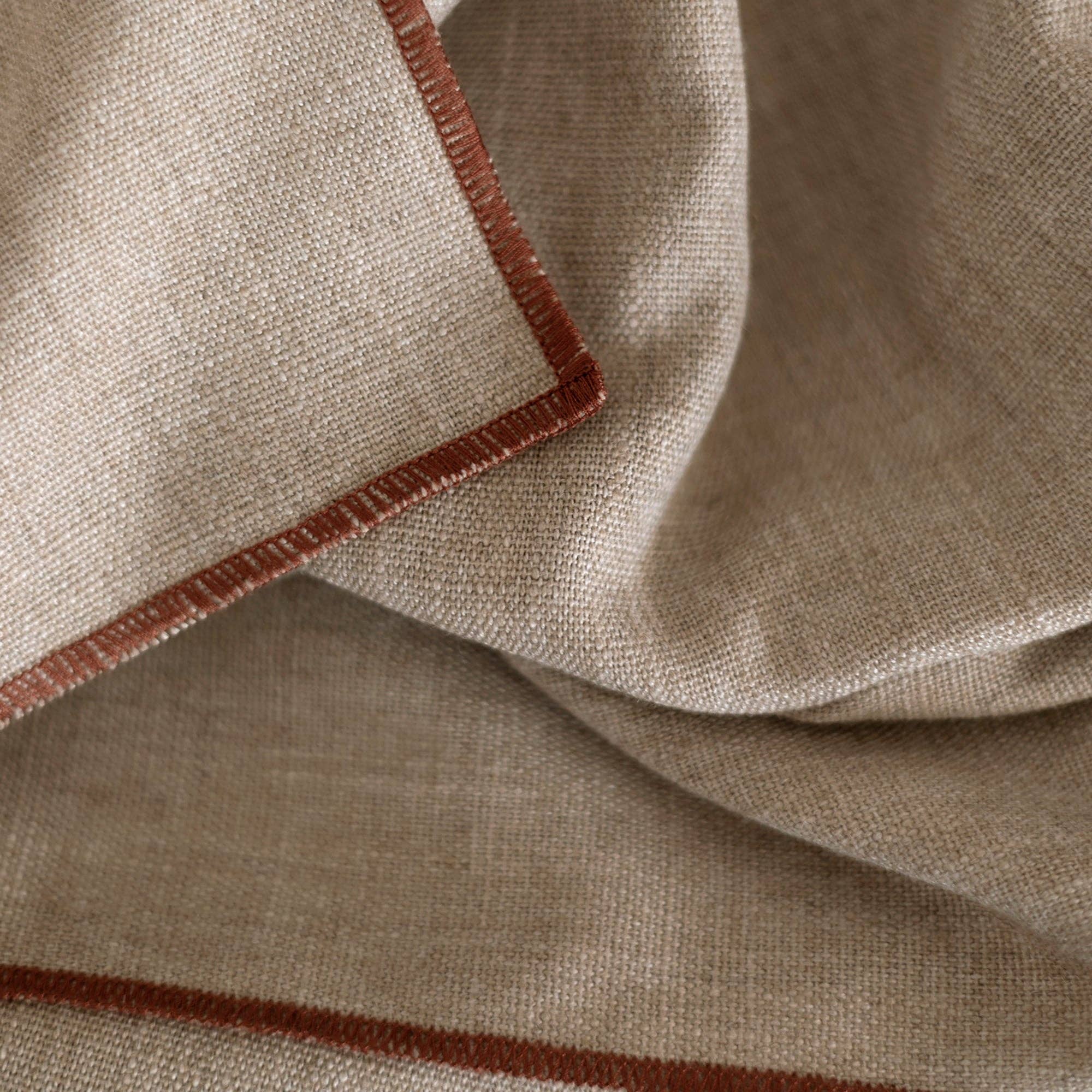 Happyfriday - Wholesale Tablecloth - Solace Linen Mantle2