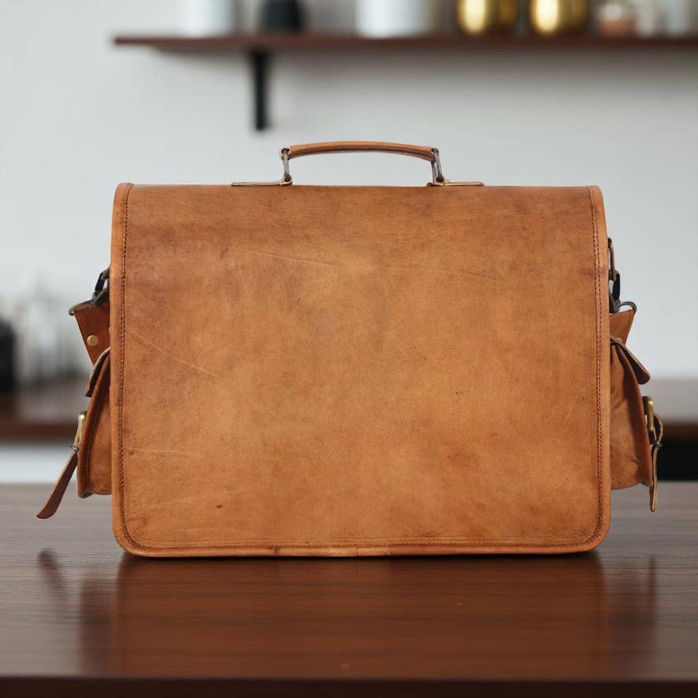Hana Exports - Wholesale Messenger Bag - Unisex - Handmade Leather Messenger & Laptop Bags for Men3