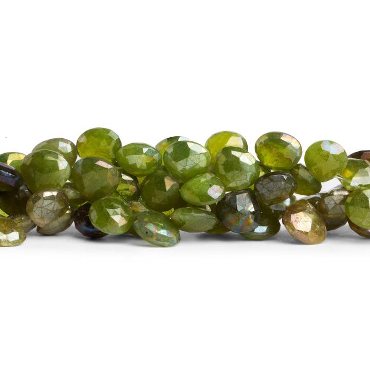 Cuori sfaccettati di Idocrasio mistico da 7-8 mm, 8 pollici, 50 perline per la vendita all'ingrosso da parte di The Bead Traders