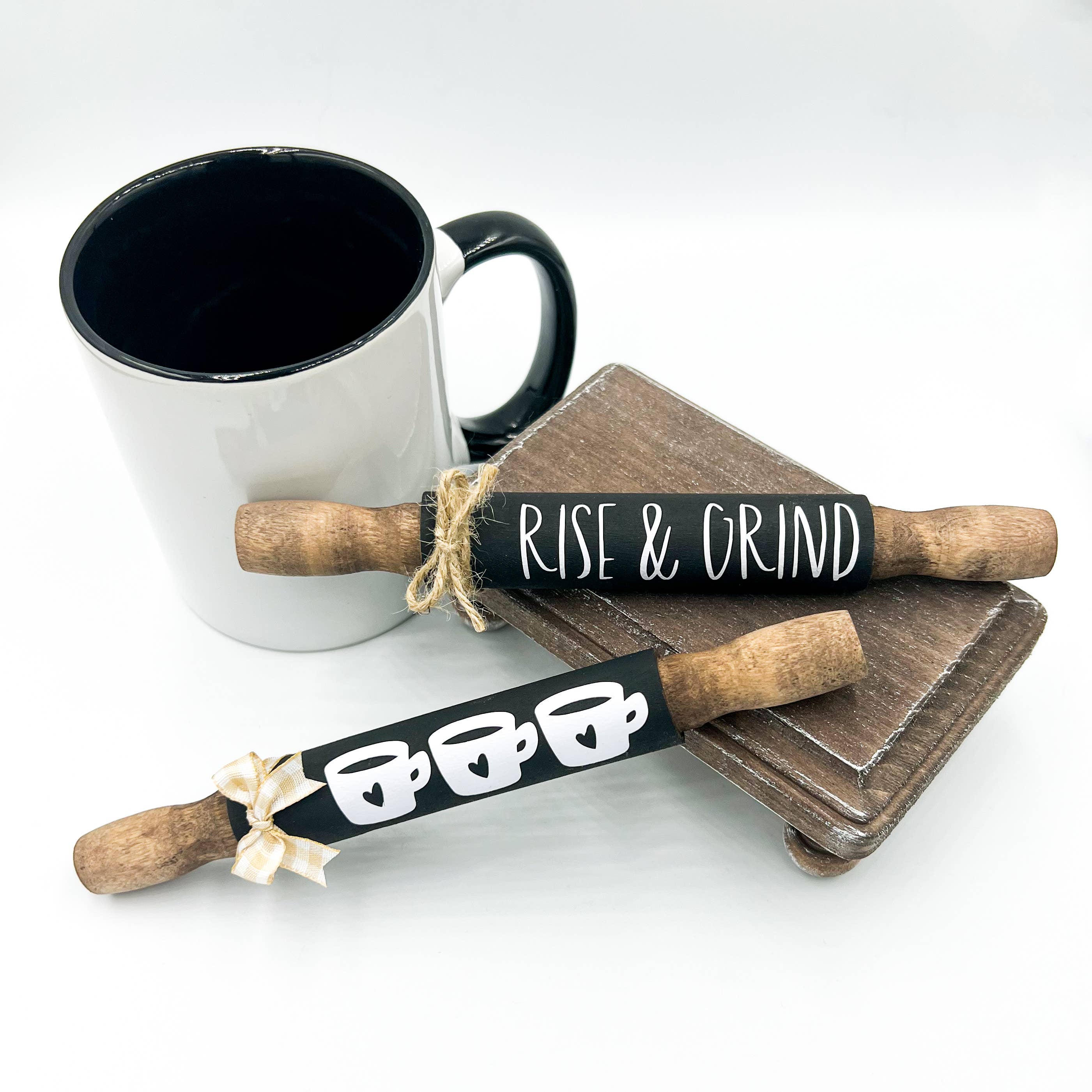 Ruaille Buaille Co - Vente Décorations de table - Décor bar à café | Plateau à étages avec mini rouleaux à pâtisserie | Décor neutre pour la maison0