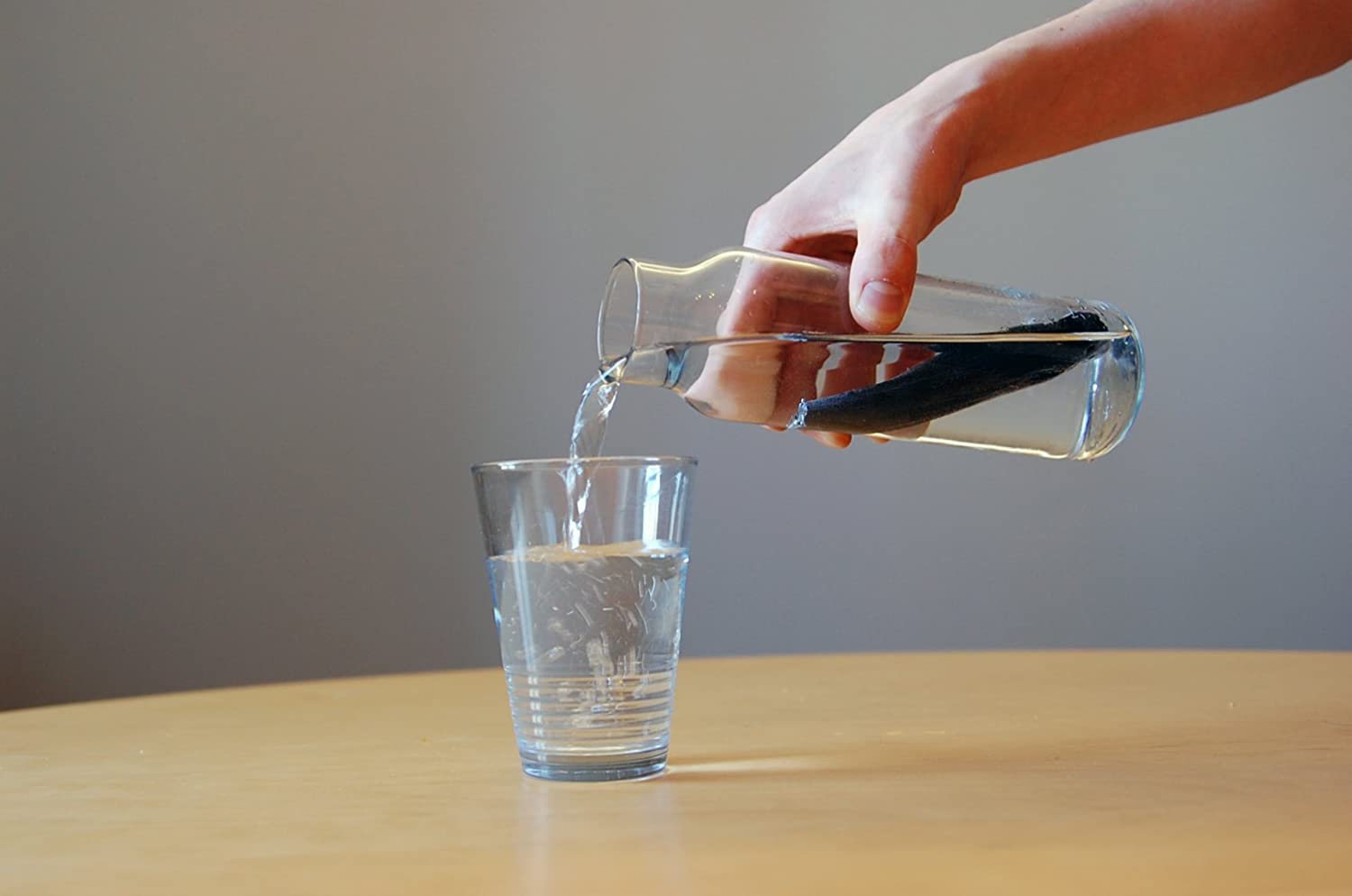 IPPINKA Made in Japan - Wholesale Water Filter - Binchotan Charcoal Water Filter - 67oz  (2L) x 3 Sticks4