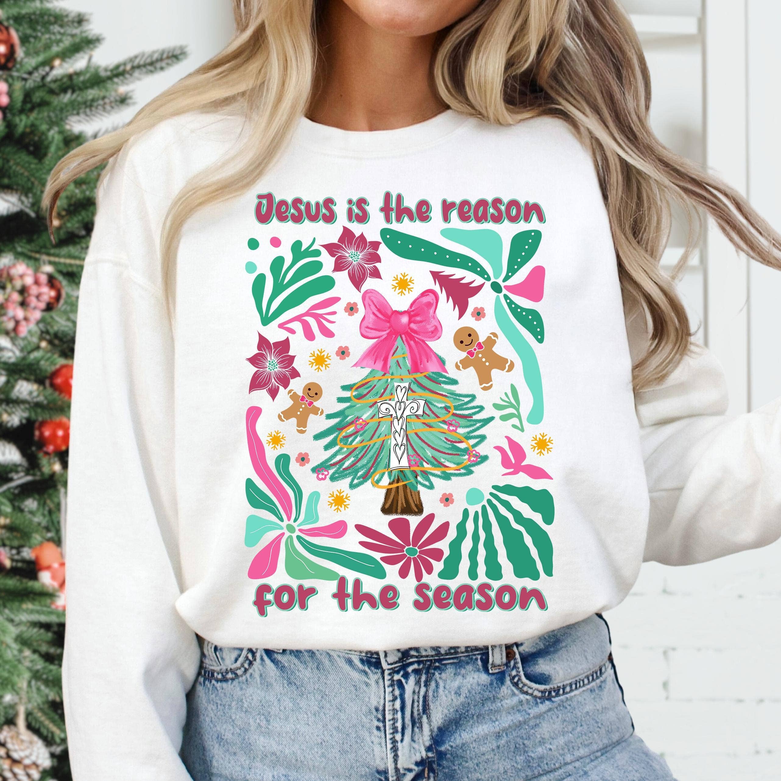 NVC Ecommerce LLC - Vendita all'ingrosso Maglietta stampata - Donna - Felpa natalizia floreale cristiana, camicia Gingerbread6