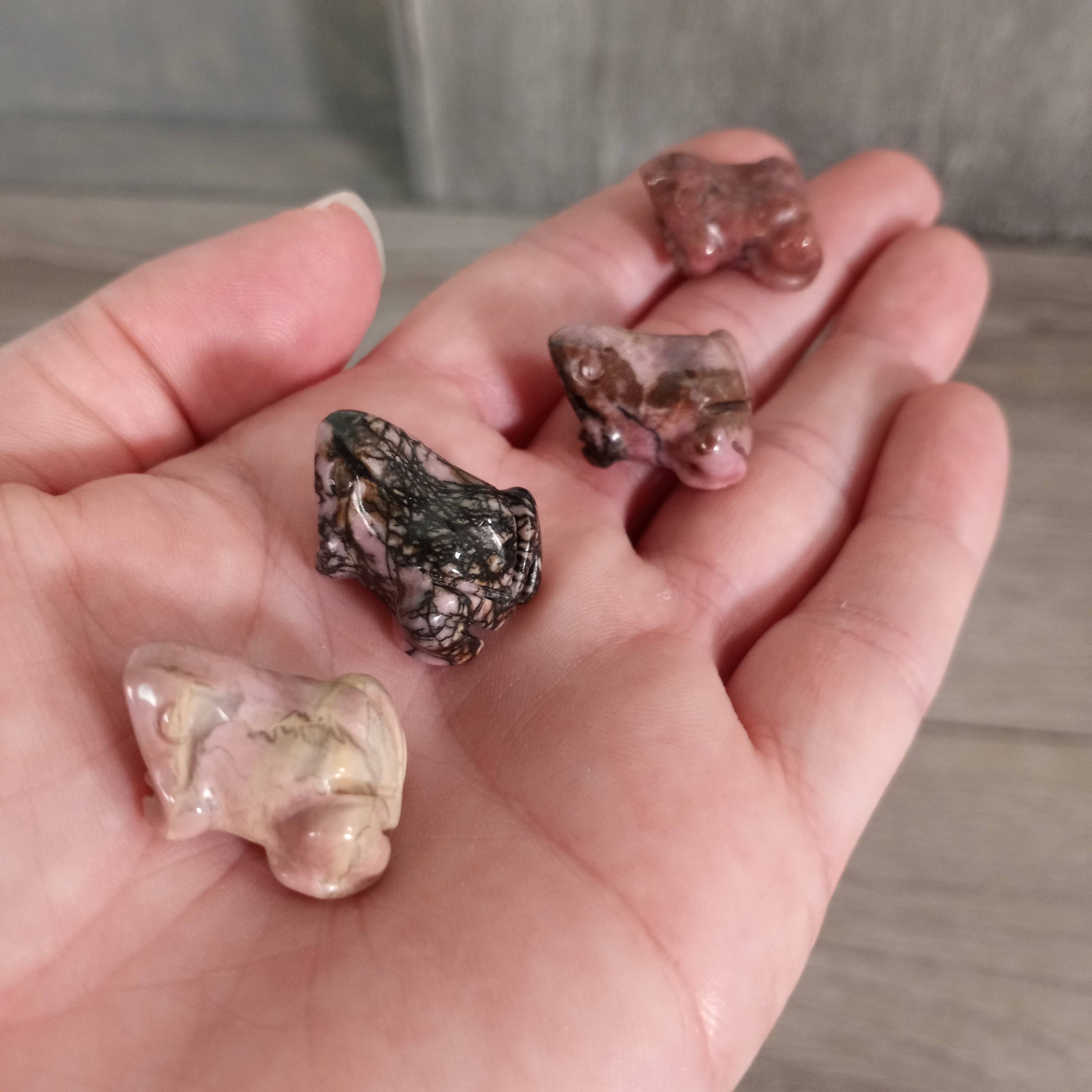 Keystone Crystals - Wholesale Decorative Figurine - Small Gemstone Frog Figurines – Carved Crystal Animal Decor3