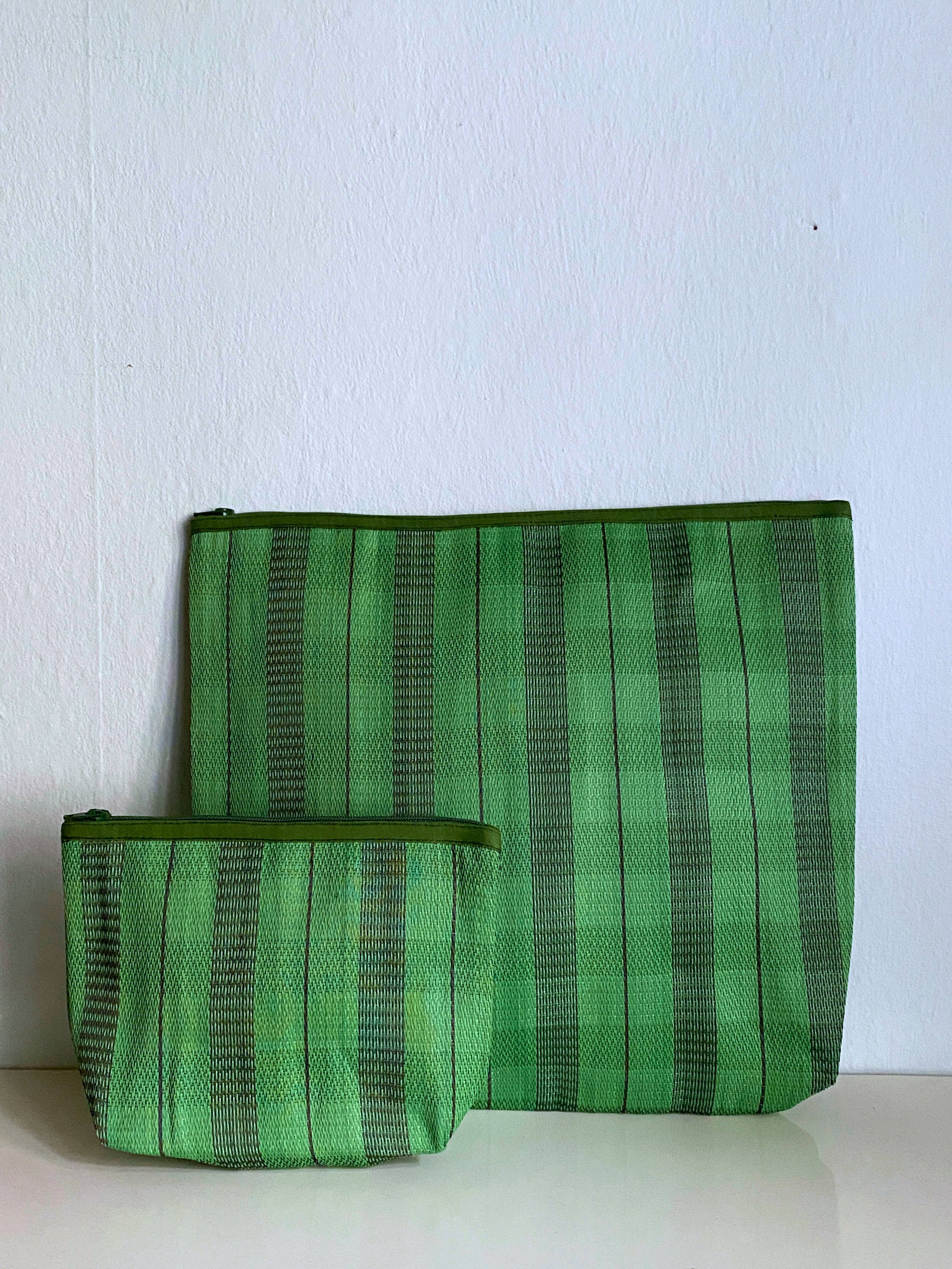 Tinytiny.dk - Wholesale Toiletry Bag - Women's - Small wash bag - Green2