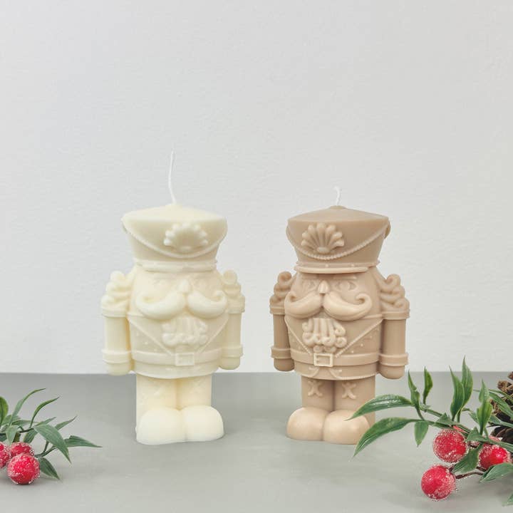 Eli and Things - Wholesale Novelty candle - Large Christmas Nutcracker Candle - Christmas Scented Candle5