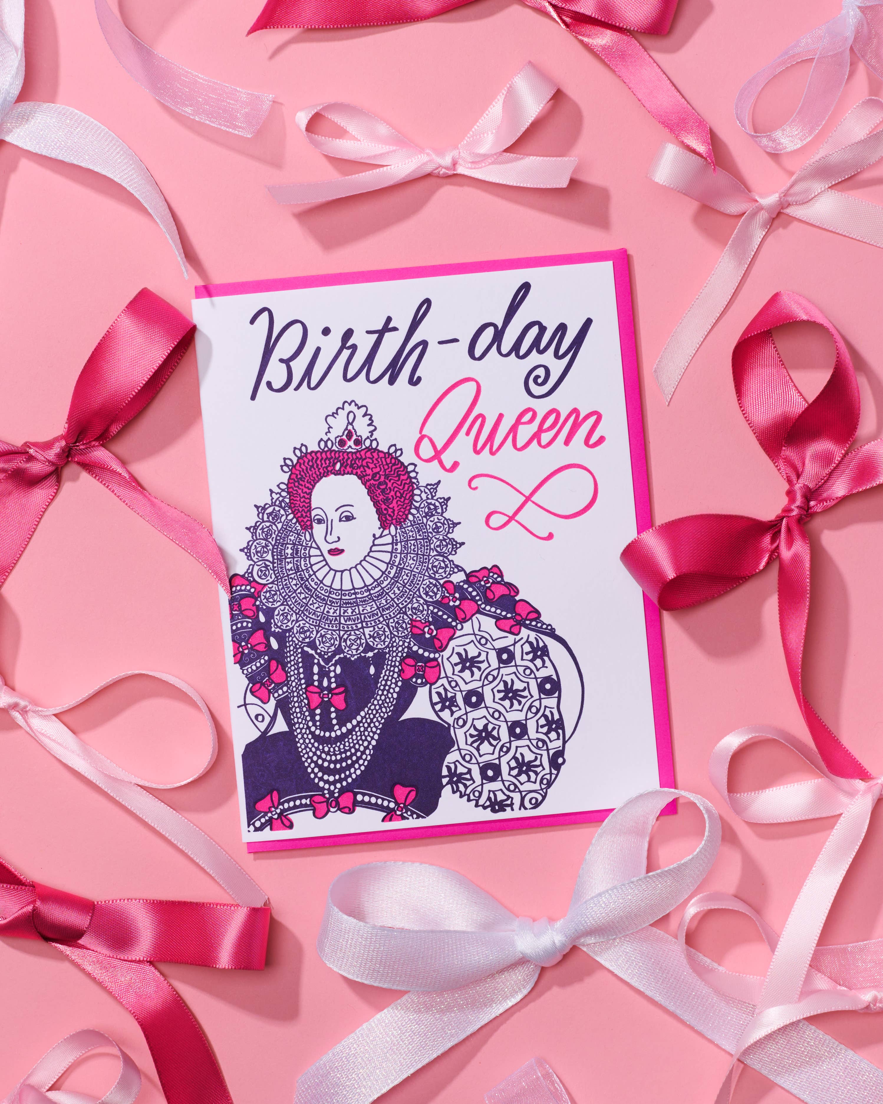 And Here We Are – Großhandel Geburtstagskarten – Geburtstagskönigin Letterpress-Karte - Mädchenhaft, Schleife, Königlich - Hergestellt in den USA2