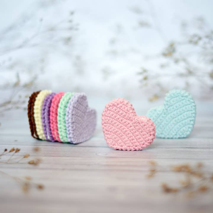 Crochet Cookie Heart, Set of 4, Cute Valentine's Day Gift for wholesale by Anh2 LTD
