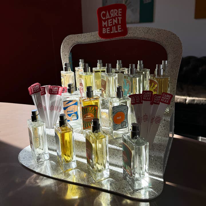 Espositore per profumi e ulteriori Risultati per profumi tester recensioni all'ingrosso. Resi gratuiti e termini di pagamento a 60 giorni su Faire in tendenza su Faire.