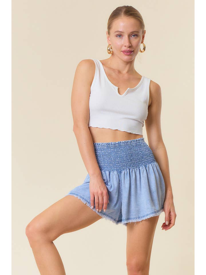 Doe and Rae - Wholesale Shorts - Women's - TENCEL DENIM SMOCKED WAIST WIDE LEG SHORT - 8764P