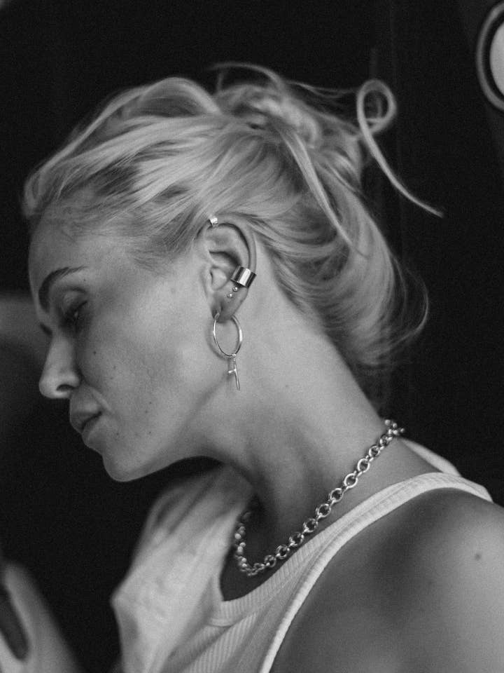 Flat Upper Ear Cuff Silver for wholesale by NO MORE ACCESSORIES