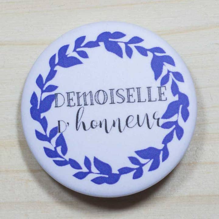 Distintivo nuziale da damigella d'onore (viola scuro) per la vendita all'ingrosso da parte di Te Whaka