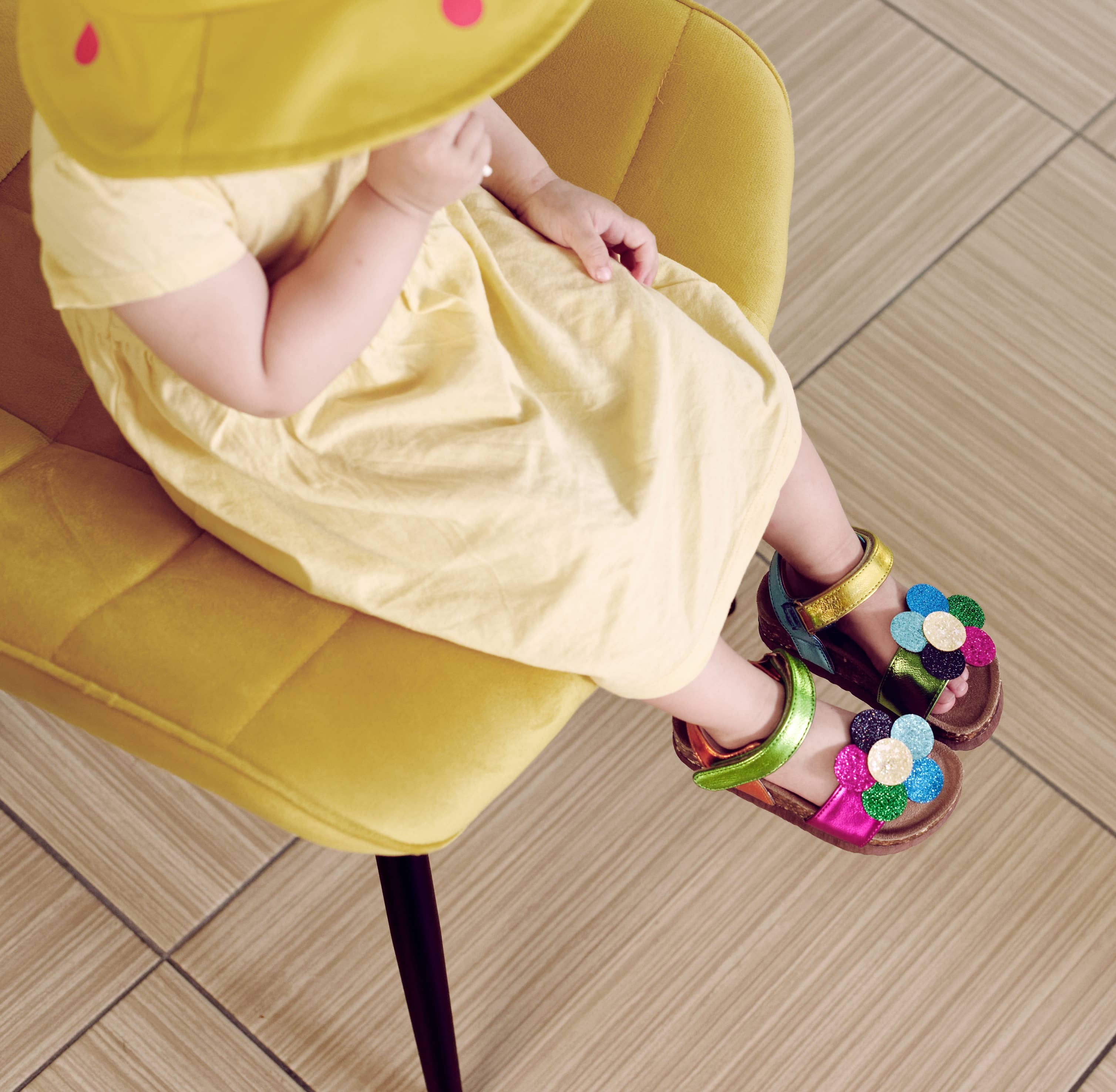 BOXBO - Wholesale Sandals - Kids - Natural Cork Kids Summer Sandals - Rainbow Flower6