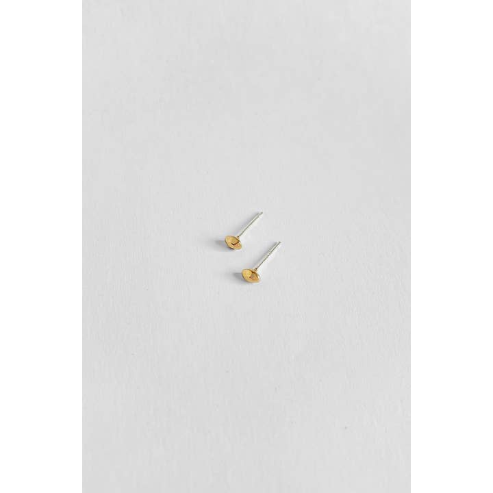 Kara Yoo - Wholesale Stud/Post Earrings - Tiny Pebble Studs