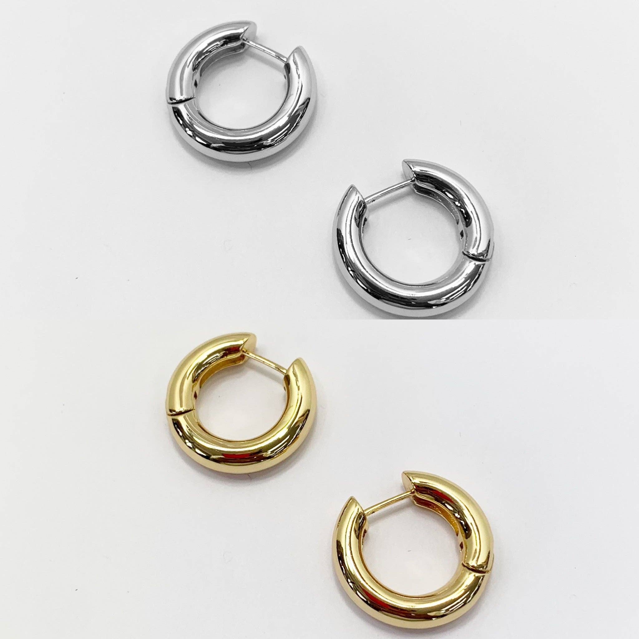 Greater Goods Imports & Wholesale - Wholesale Stud/Post Earrings - E SE106311