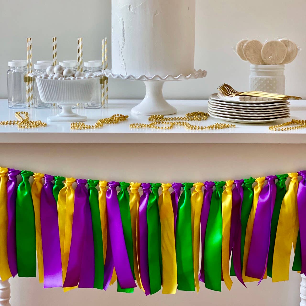 The Party Teacher - Wholesale Bunting/Garland - Mardi Gras Ribbon Bunting3
