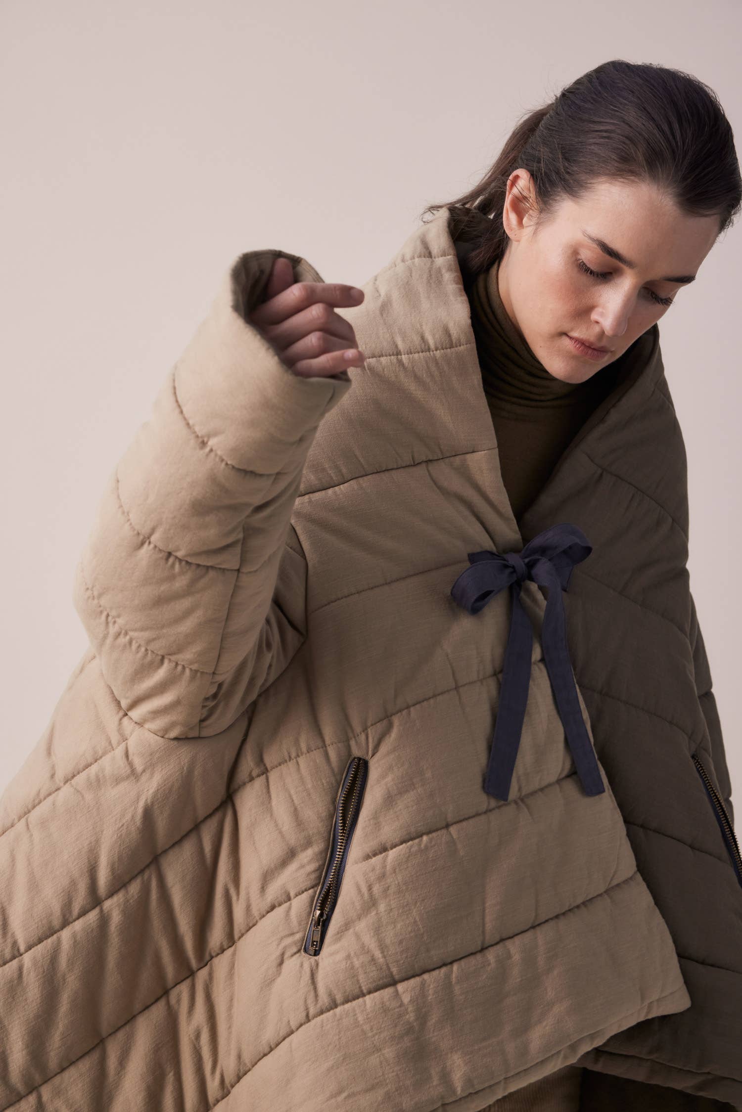 Bronze Grey Blanket quilt jacket for wholesale on Faire6