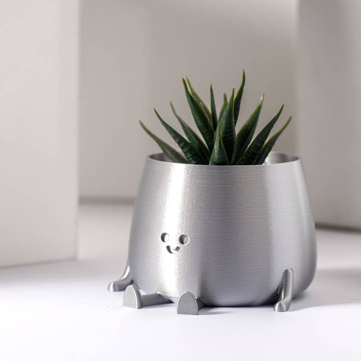 Happy Pot Planter - Silver for wholesale by Ingadi