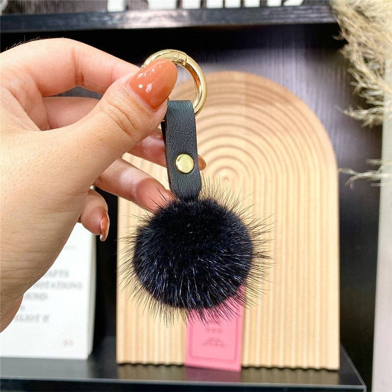 FurDecoration – Großhandel Schlüsselanhänger – Damen – Schlüsselanhänger aus flauschigem Nerzfell in Kugelform für Autoschlüsseltasche0