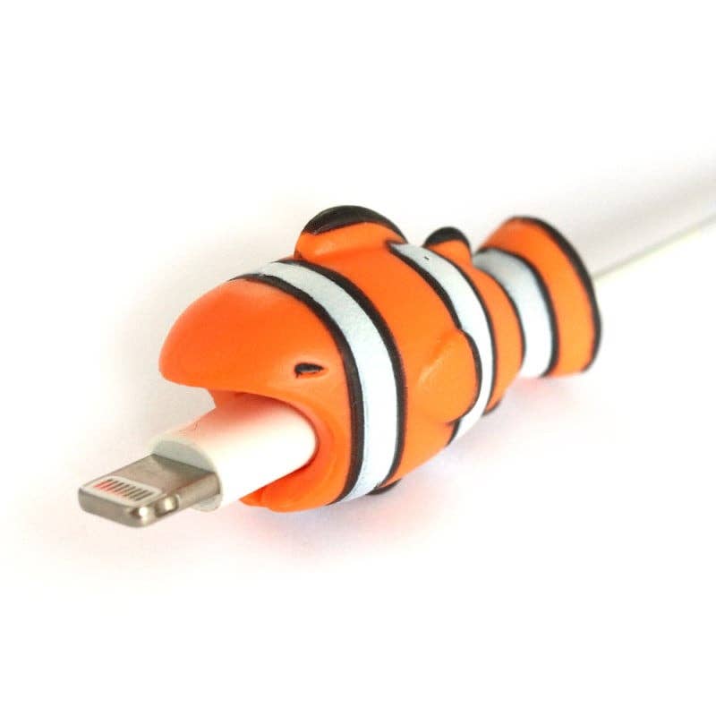 La Petite Épicerie - Wholesale Kabelhouder - Regenboogvis Kabelbeschermer1