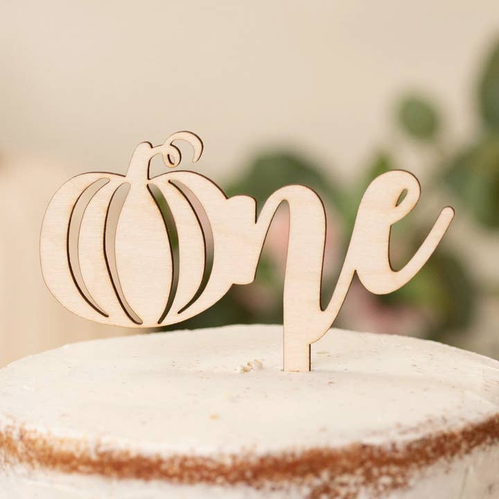 Lady Laser Co – Topper de bolo/cupcake por atacado – Topper de bolo de abóbora 'One' de Halloween de madeira para 1º aniversário0