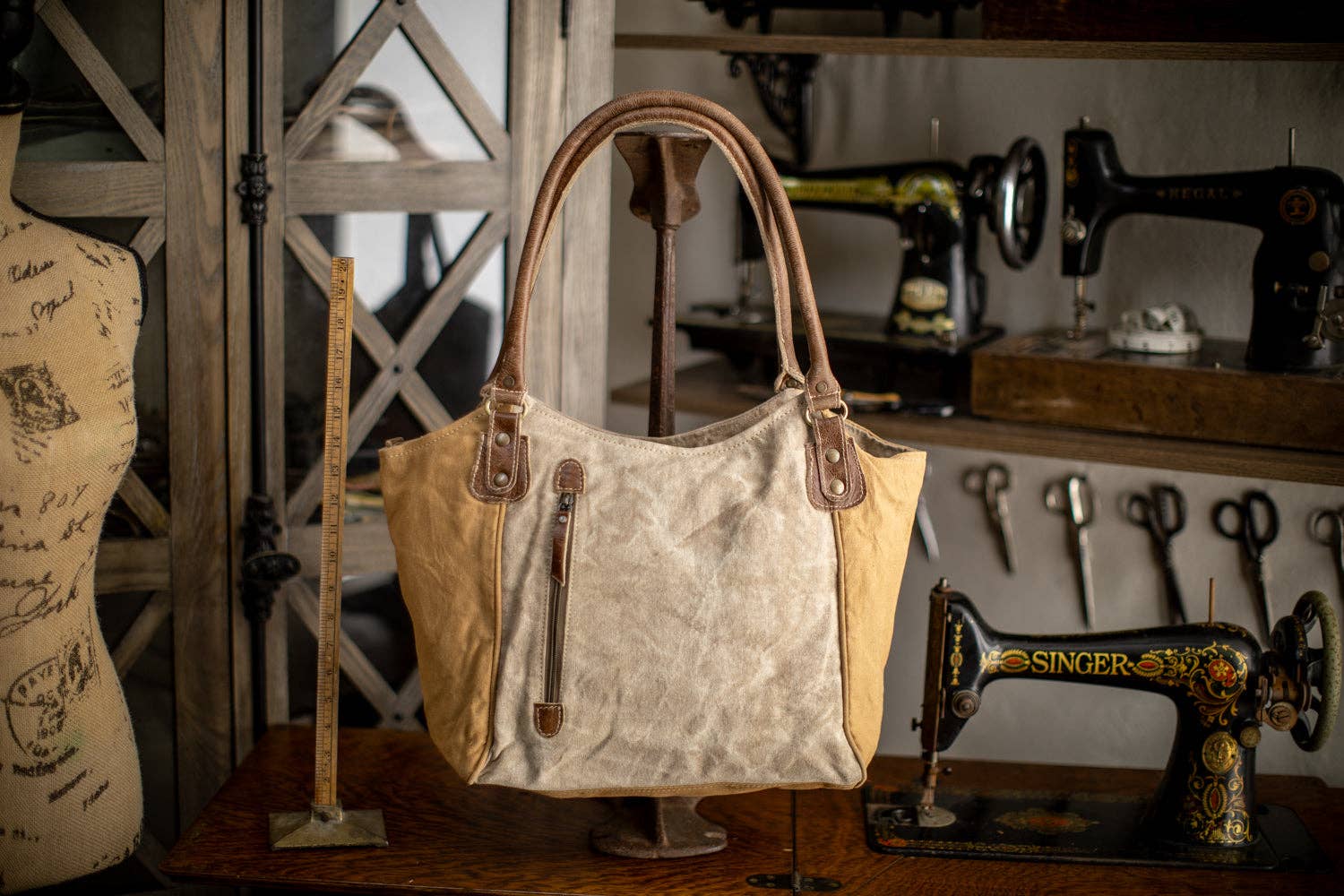 TAKENYA - Wholesale Tote Bag - Women's - All Your Ways Recycled Canvas Handbag5