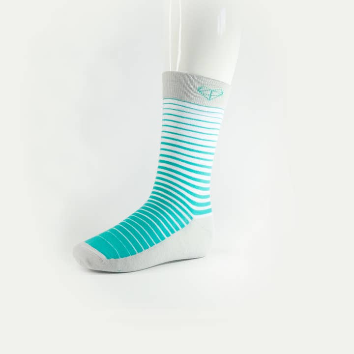 Chaussettes pour hommes, bleu sarcelle et gris pour la vente par Fern House Collective