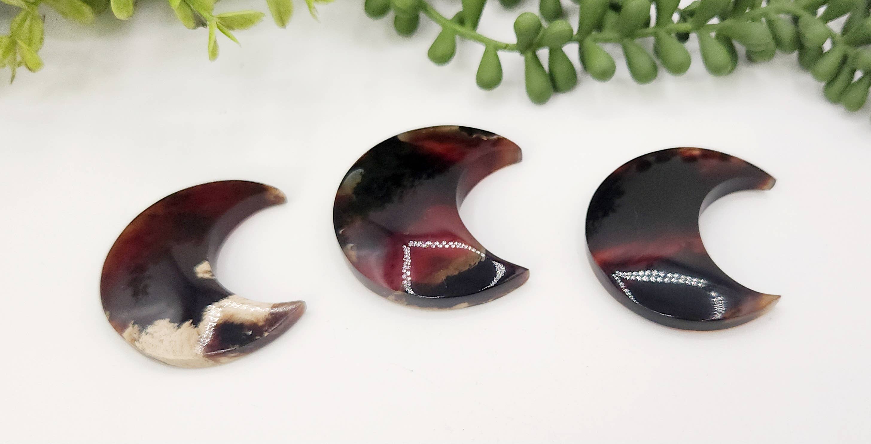 Meraki Gemstones - Wholesale Spiritual Stone/Crystal - Amber Moon Shape (Approximately 50mm) 100% Natural Amber1